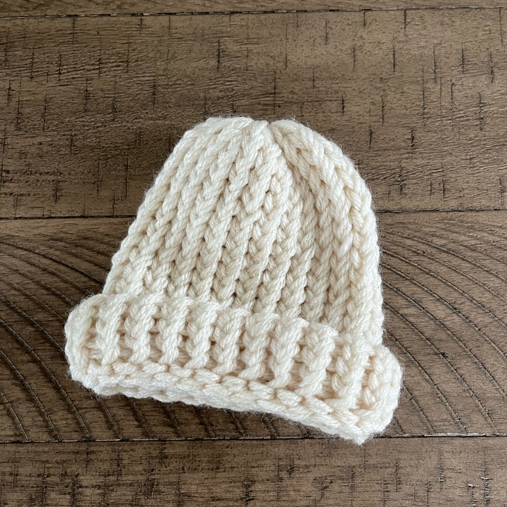 Newborn photo outfits